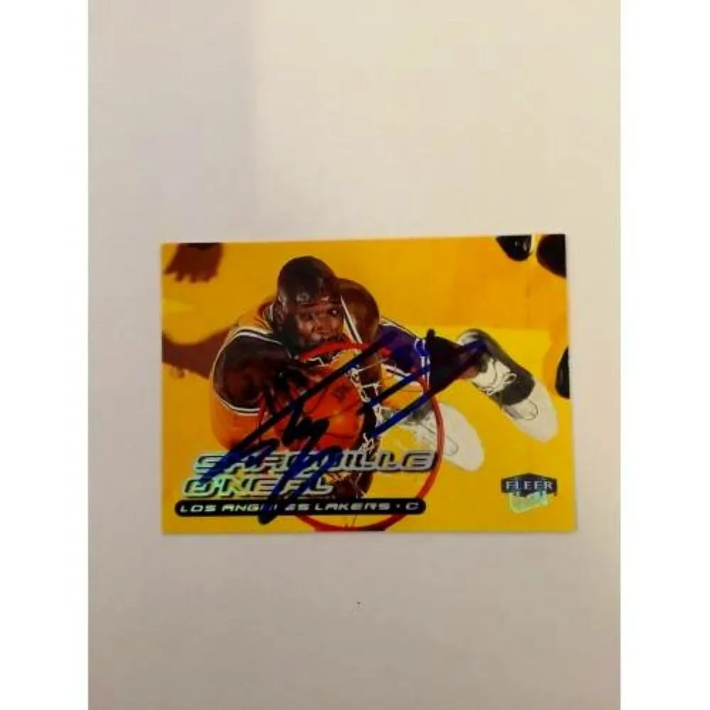 1999 Fleer Ultra Shaquille O'Neal LA Lakers IP Autograph #40 (035)